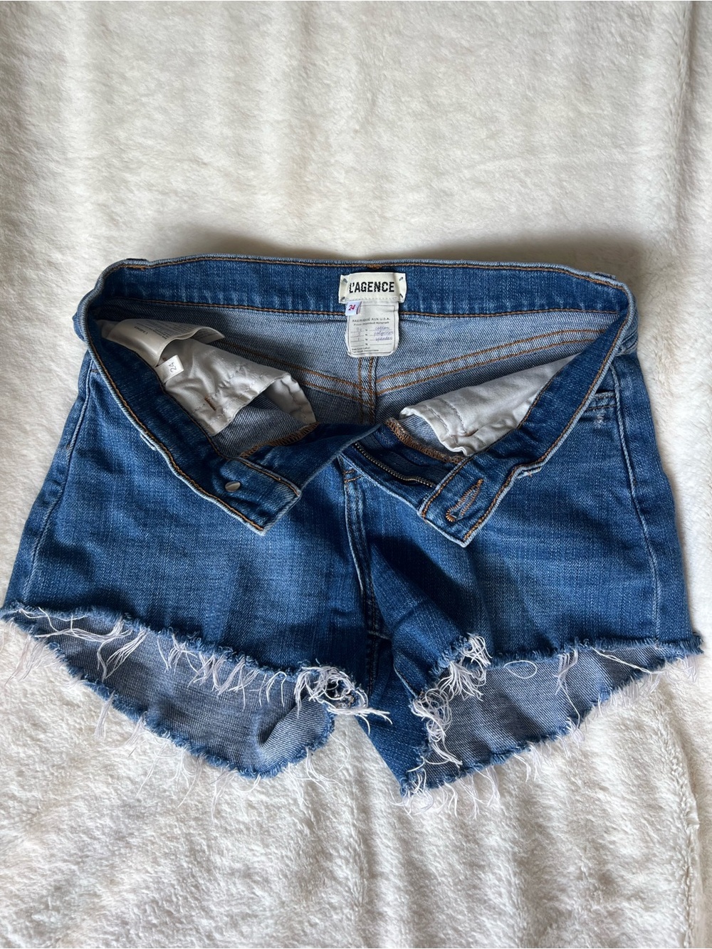 L’Agence Womens Ryland Cut-off Denim Shorts Sz 24 Color Authentique MSRP $198